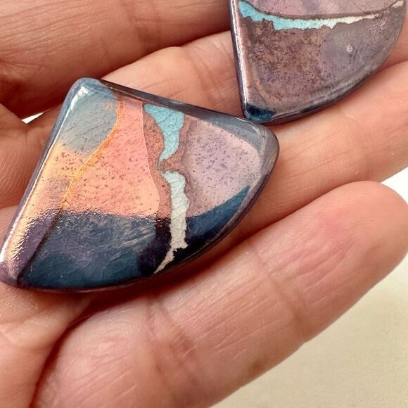 Blue Triangle design earrings - Picture 8 of 9